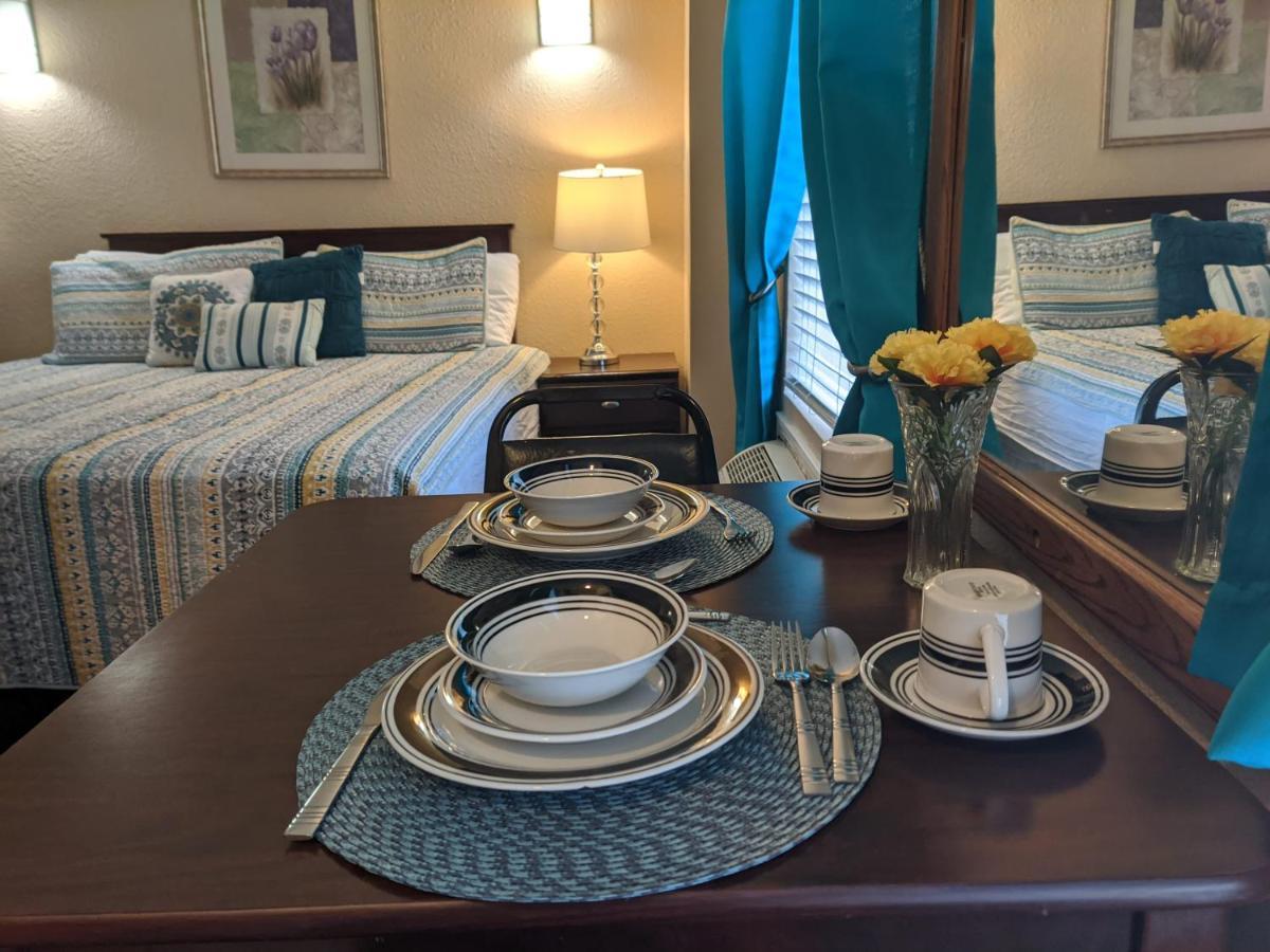 Athens Hotel & Suites Houston Eksteriør billede