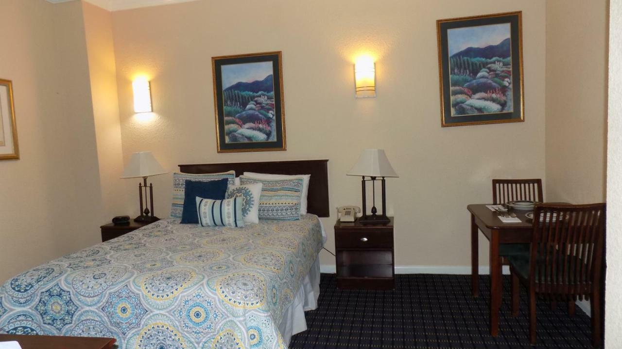 Athens Hotel & Suites Houston Eksteriør billede